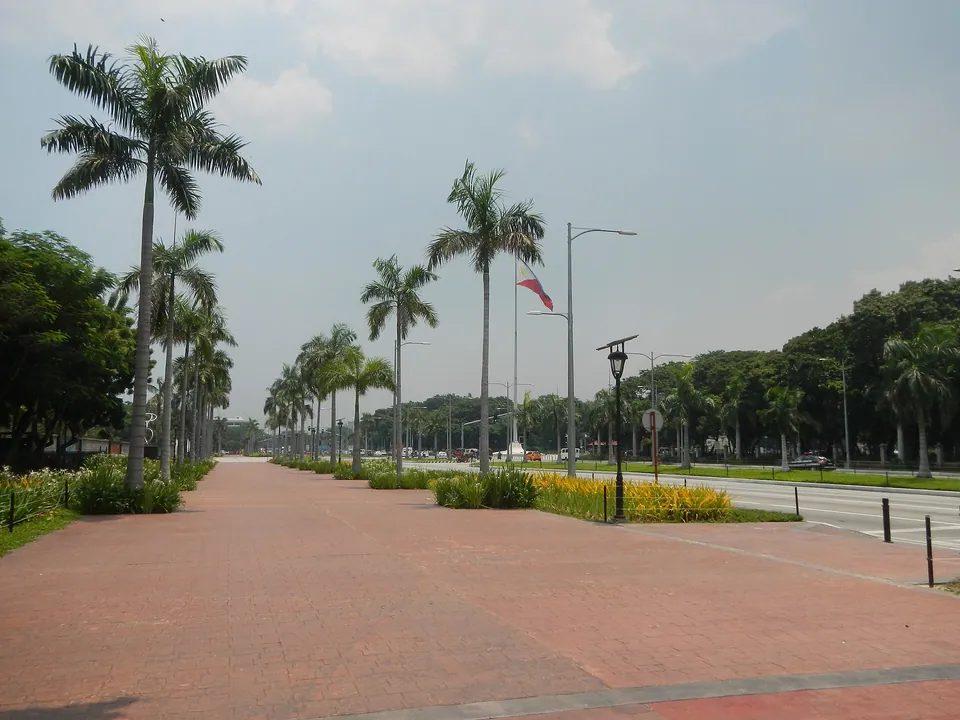 Rizal Park (Luneta)