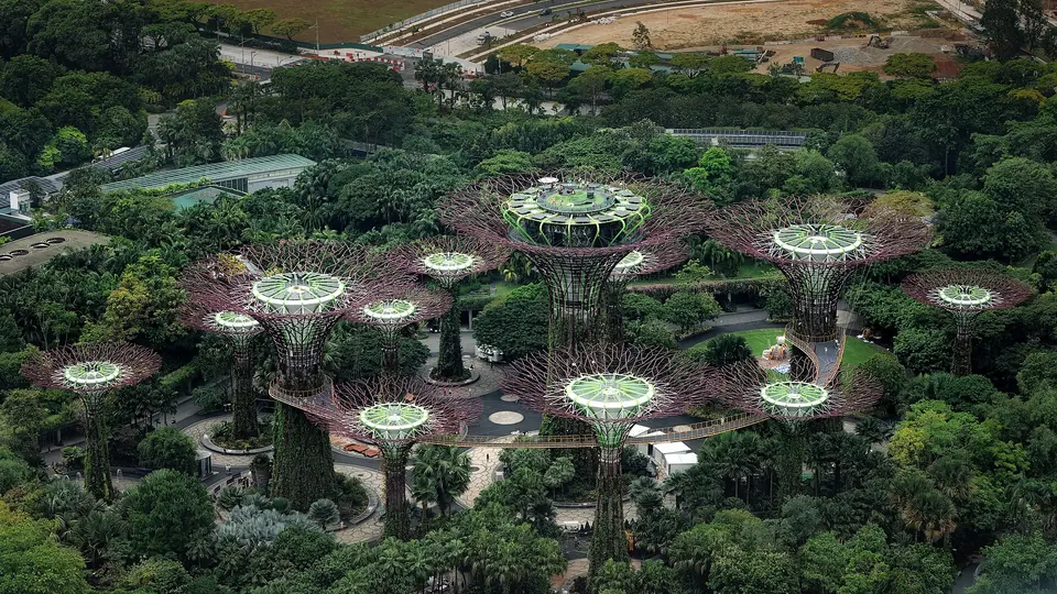 Gardens by the Bay